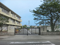 鵠洋小学校